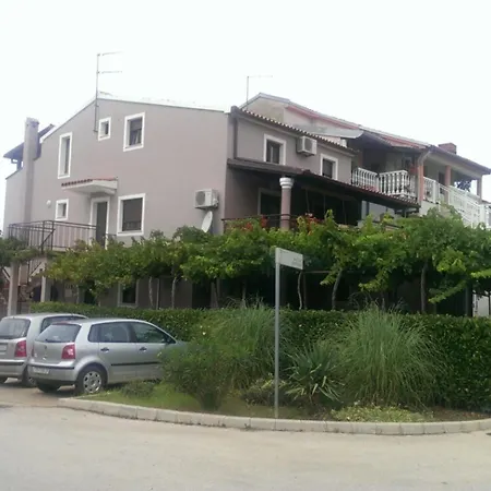 Appartement Dina 1 Fažana
